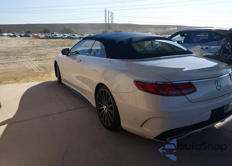 2017 Mercedes-Benz S 550 z USA, uszkodzony, nr VIN WDDXK8CB6HA031186